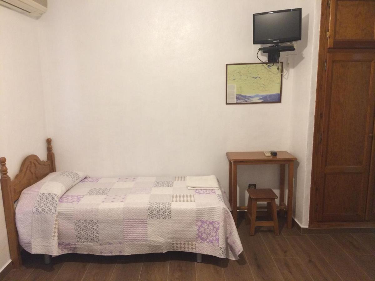 Hotel El Cruce Hornos Esterno foto